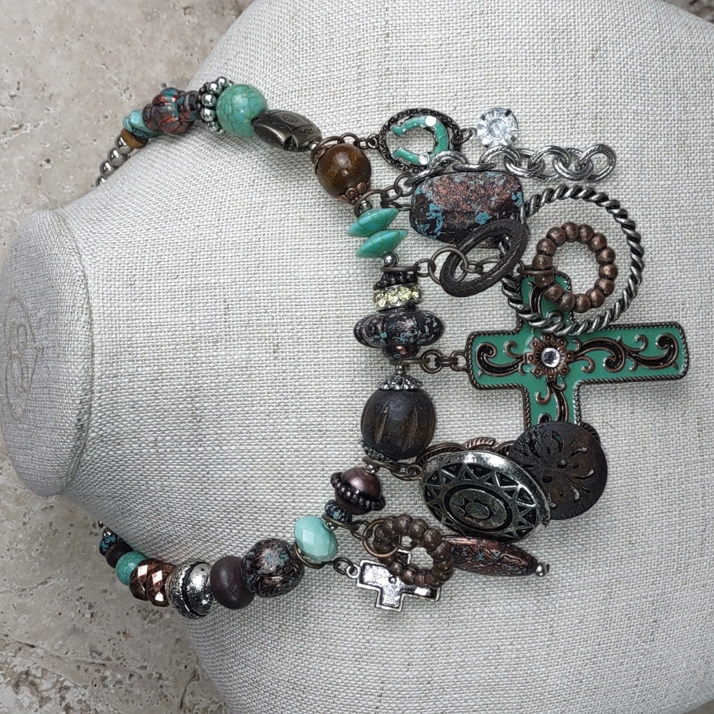 Artisan Crafted Southwestern Charm Necklace
